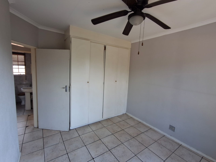 3 Bedroom Property for Sale in Safari Gardens North West